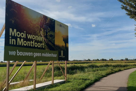 Montfoort we bouwen geen middenhuur.png
